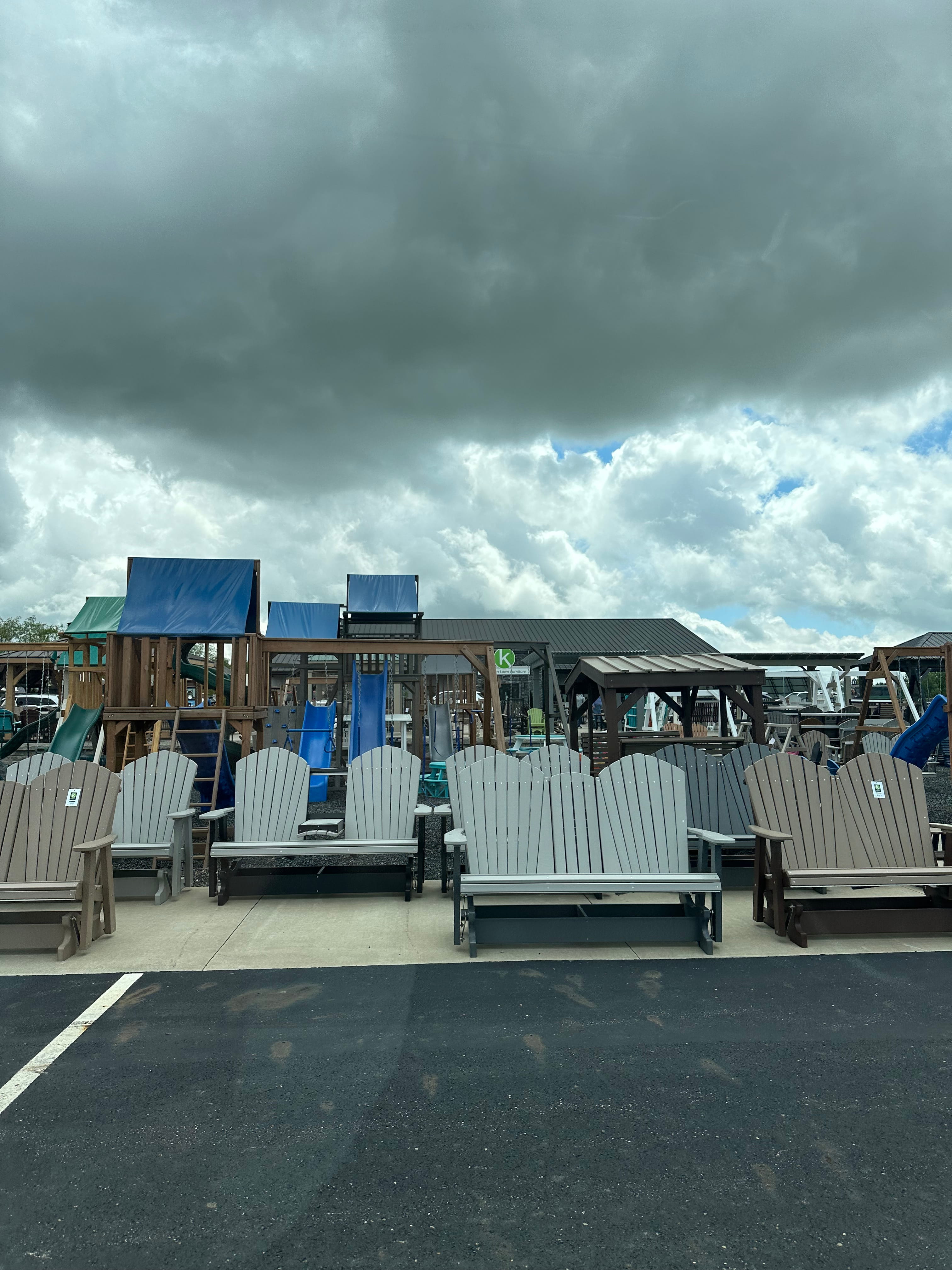 Kauffman Lawn Furniture - Amish Furniture Store in Millersburg, Ohio